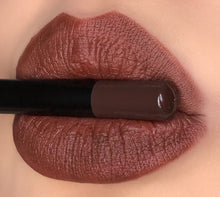 Load image into Gallery viewer, J-DIOR LIP LINER