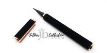 Load image into Gallery viewer, J-DIOR 2 in 1 EYELINER PEN (BLACK VELVET)