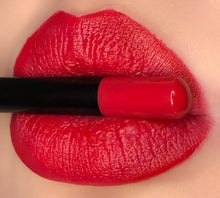 Load image into Gallery viewer, J-DIOR LIP LINER